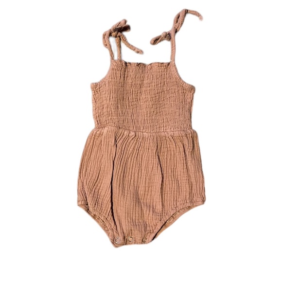 2 Pack Girls 3-6M Short Sleeve Onesies Bundle - Picture 3 of 3